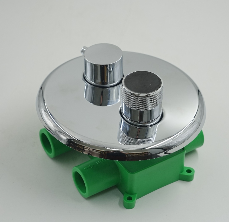ဒစ်ဂျစ်တယ်အပူချိန်ပြသမှု 5-WAYS Shower mixer valve